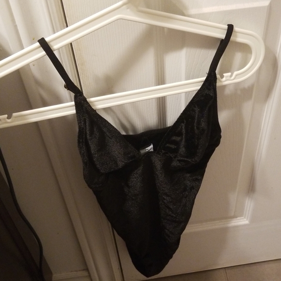 Velvet bodysuit - Picture 1 of 2